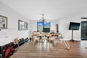 3900 N Hills Dr, Hollywood, FL 33021 - Photo 29