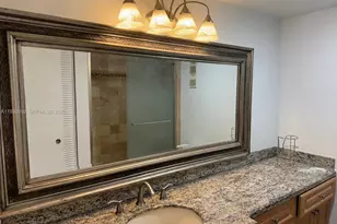 4525 W 20th Ave, Hialeah, FL 33012 - Photo 17