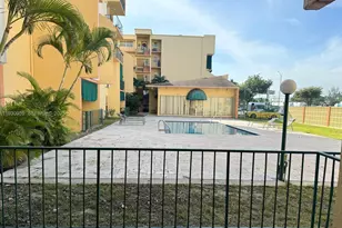 4525 W 20th Ave, Hialeah, FL 33012 - Photo 21