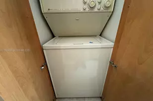 4525 W 20th Ave, Hialeah, FL 33012 - Photo 23