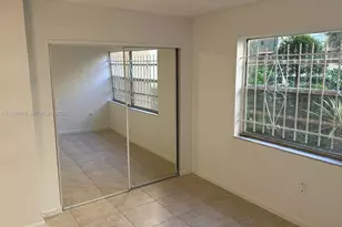 4525 W 20th Ave, Hialeah, FL 33012 - Photo 9