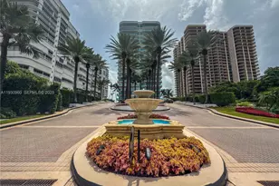 10101 Collins Ave, Bal Harbour, FL 33154 - Photo 3