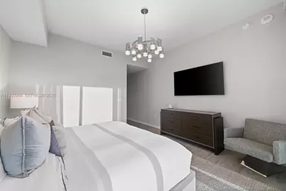 1000 Brickell Plz #PH5904, Miami, FL 33131 - Photo 19