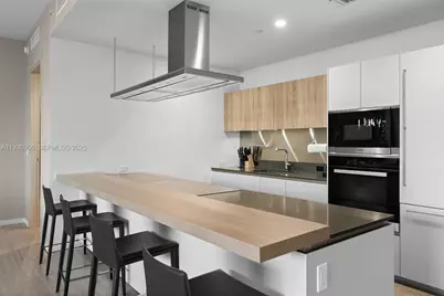 1000 Brickell Plz #PH5904, Miami, FL 33131 - Photo 3