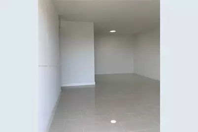 8950 NE 8th Ave #506, Miami, FL 33138 - Photo 17