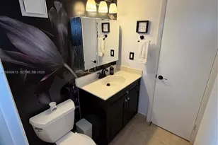 1100 St Charles Pl, Pembroke Pines, FL 33026 - Photo 13