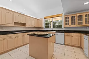 12982 SW 27th St, Miami, FL 33175 - Photo 17