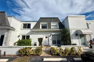 934 NE 27th Ave, Hallandale Beach, FL 33009 - Photo 1