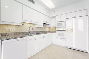 [Address not provided], Miami Beach, FL 33140 - Photo 7
