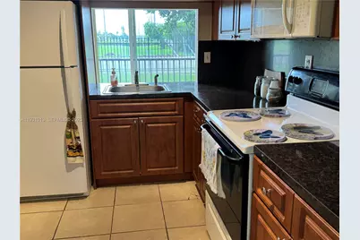 9411 SW 4th St #111, Miami, FL 33174 - Photo 3