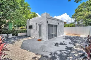 421 NW 59th St, Miami, FL 33127 - Photo 33