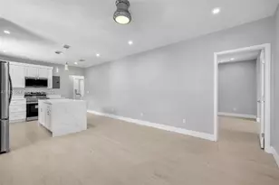 421 NW 59th St, Miami, FL 33127 - Photo 7