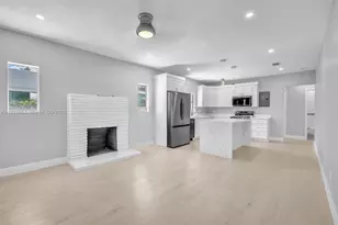 421 NW 59th St, Miami, FL 33127 - Photo 5