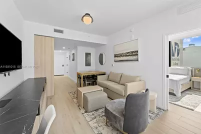 225 N Miami Avenue #912, Miami, FL 33128 - Photo 9