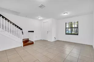 3549 W 89th Pl, Hialeah, FL 33018 - Photo 5