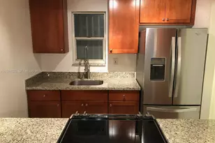 160 SW 30th Ave, Miami, FL 33135 - Photo 5