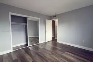 3536 NE 168th St, North Miami Beach, FL 33160 - Photo 13