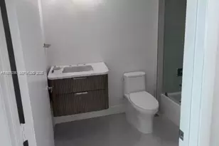 2475 Brickell Ave, Miami, FL 33129 - Photo 15