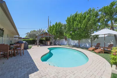 1311 NE 26th Ter, Pompano Beach, FL 33062 - Photo 41