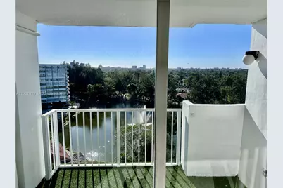 1200 NE Miami Gardens Dr #1011W, Miami, FL 33179 - Photo 11