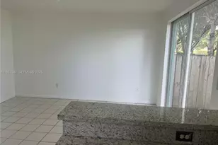 2508 SE 14th Ave, Homestead, FL 33035 - Photo 3