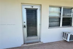 18 Hastings B, West Palm Beach, FL 33417 - Photo 1