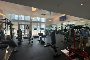 92 SW 3rd St, Miami, FL 33130 - Photo 11