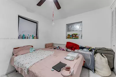 445 NW 8th St, Homestead, FL 33030 - Photo 17