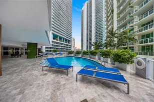 170 SE 14th St, Miami, FL 33131 - Photo 29