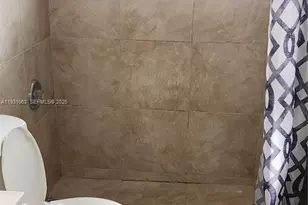 18963 SW 113th Ct, Miami, FL 33157 - Photo 15