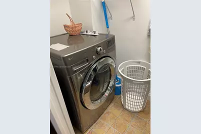 6917 Collins Ave #1008, Miami Beach, FL 33141 - Photo 11