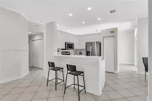 1579 Banyan Way, Weston, FL 33327 - Photo 15