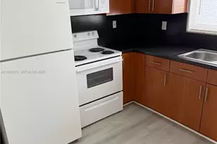 3626 NE 168th St, North Miami Beach, FL 33160 - Photo 5