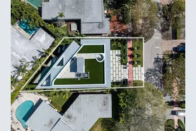 1045 W 47th Ct, Miami Beach, FL 33140 - Photo 63