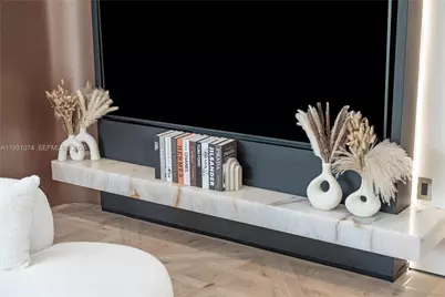 1045 W 47th Ct, Miami Beach, FL 33140 - Photo 57