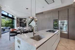 1045 W 47th Ct, Miami Beach, FL 33140 - Photo 13