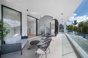 1045 W 47th Ct, Miami Beach, FL 33140 - Photo 21