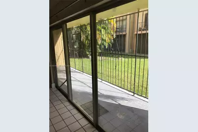 100 NW 87th Ave #E102, Miami, FL 33172 - Photo 15