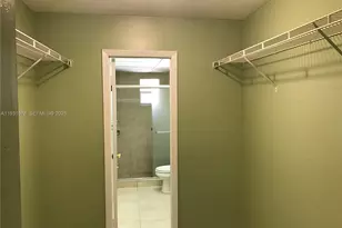 100 NW 87th Ave, Miami, FL 33172 - Photo 13