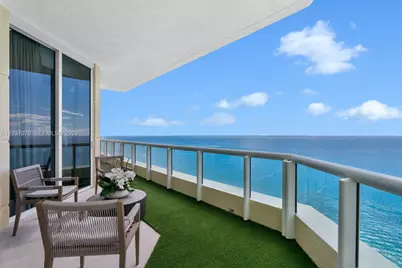17875 Collins Ave #PH5002, Sunny Isles Beach, FL 33160 - Photo 3