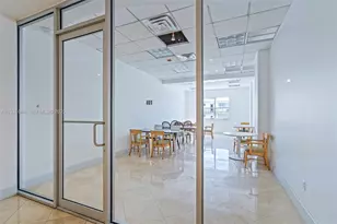 401 69th St, Miami Beach, FL 33141 - Photo 9