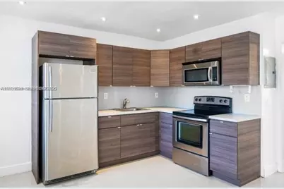 552 NE 61st St #4, Miami, FL 33137 - Photo 3