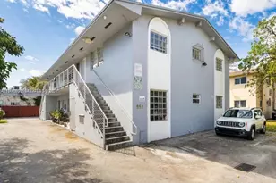 552 NE 61st St, Miami, FL 33137 - Photo 1