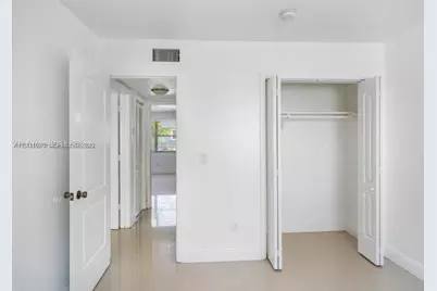 552 NE 61st St #4, Miami, FL 33137 - Photo 5