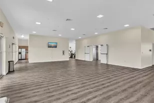 816 NW 11th St, Miami, FL 33136 - Photo 37