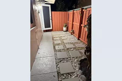 317 W 36th St #2, Hialeah, FL 33012 - Photo 11