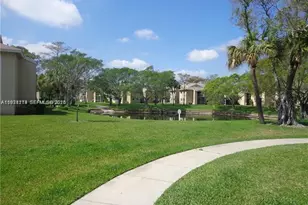 800 Cypress Park Way, Deerfield Beach, FL 33064 - Photo 11