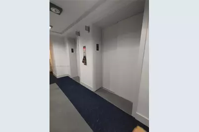 555 NE 15th St #21F, Miami, FL 33132 - Photo 41