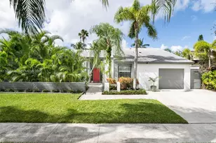 511 SW 168th Ave, Weston, FL 33326 - Photo 1