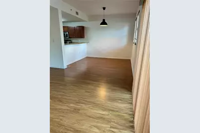 11401 NW 89th St #205, Doral, FL 33178 - Photo 3